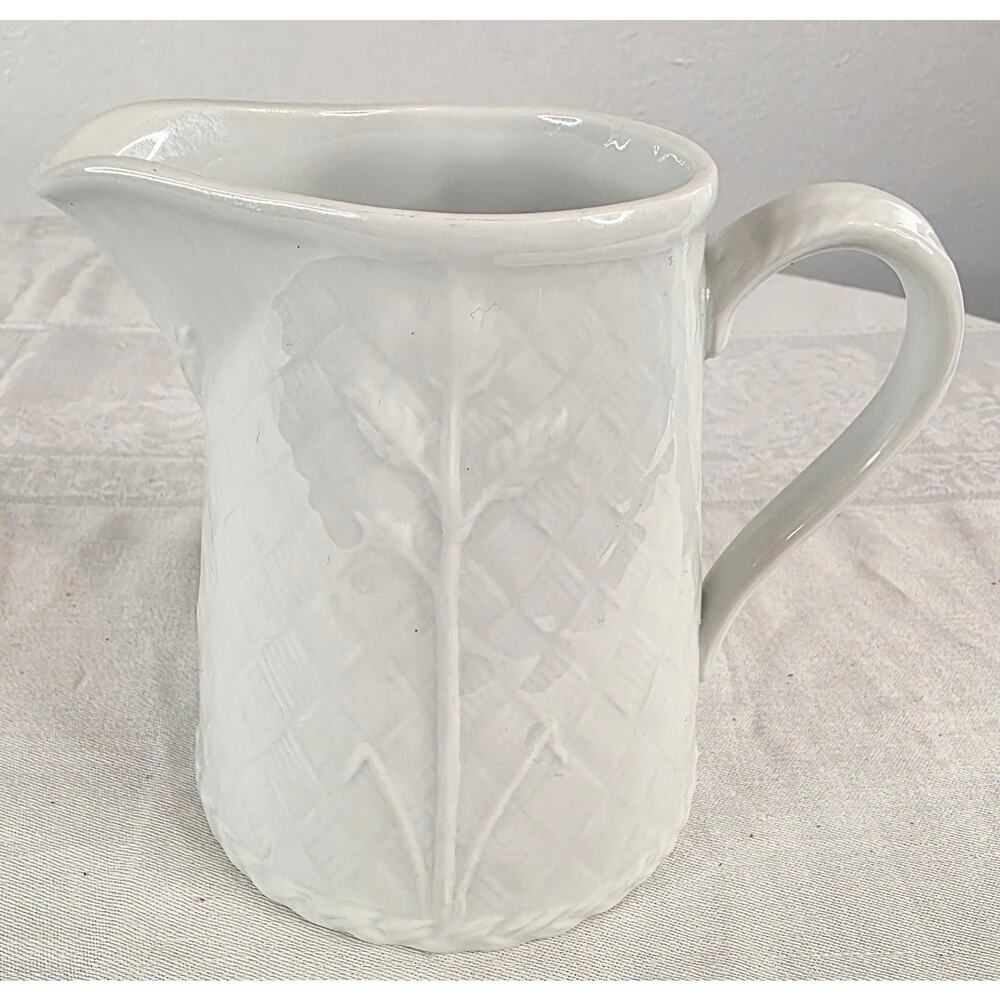 Vtg. 1983 Royal Worcester Fine Porcelain Pitcher 5" Tall White Made in England
